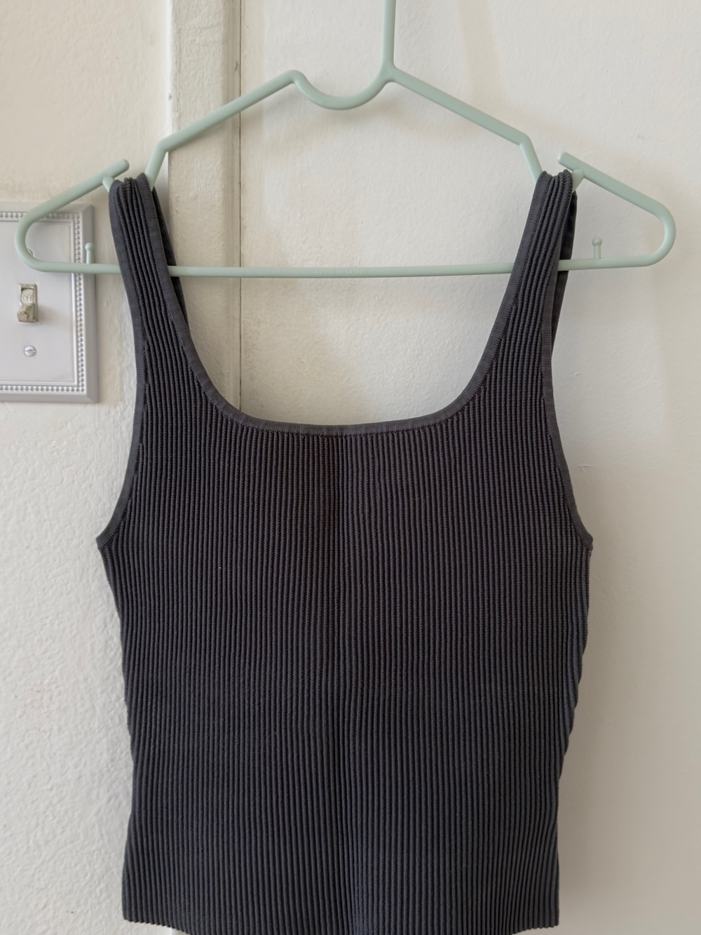 Aritzia Babaton Ribbed Square-Neck Tank Top - Charcoal Gray - Size small